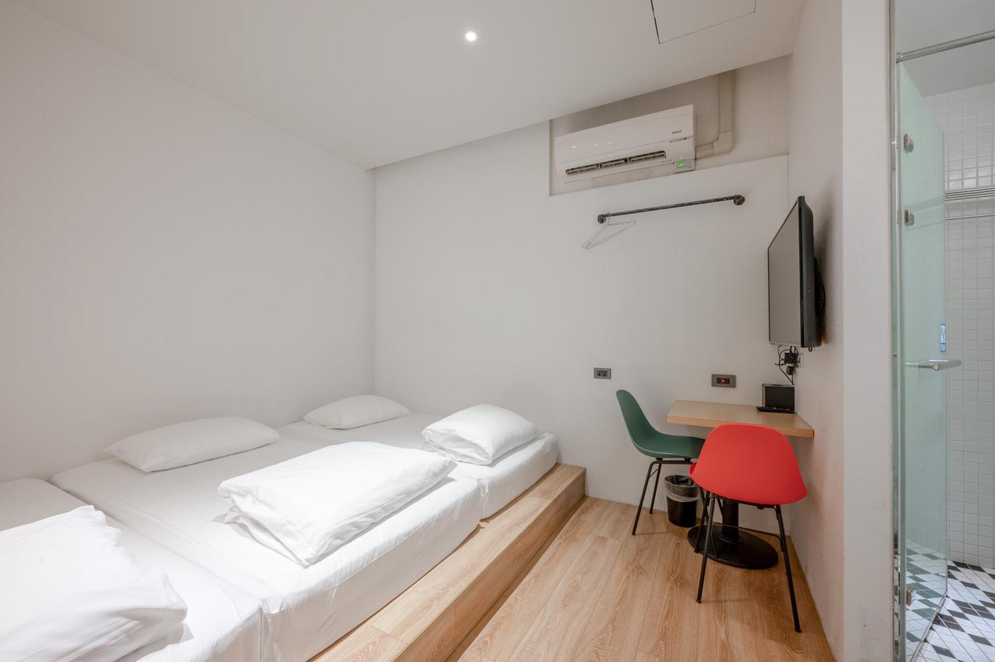 Light Hostel Hualien Esterno foto
