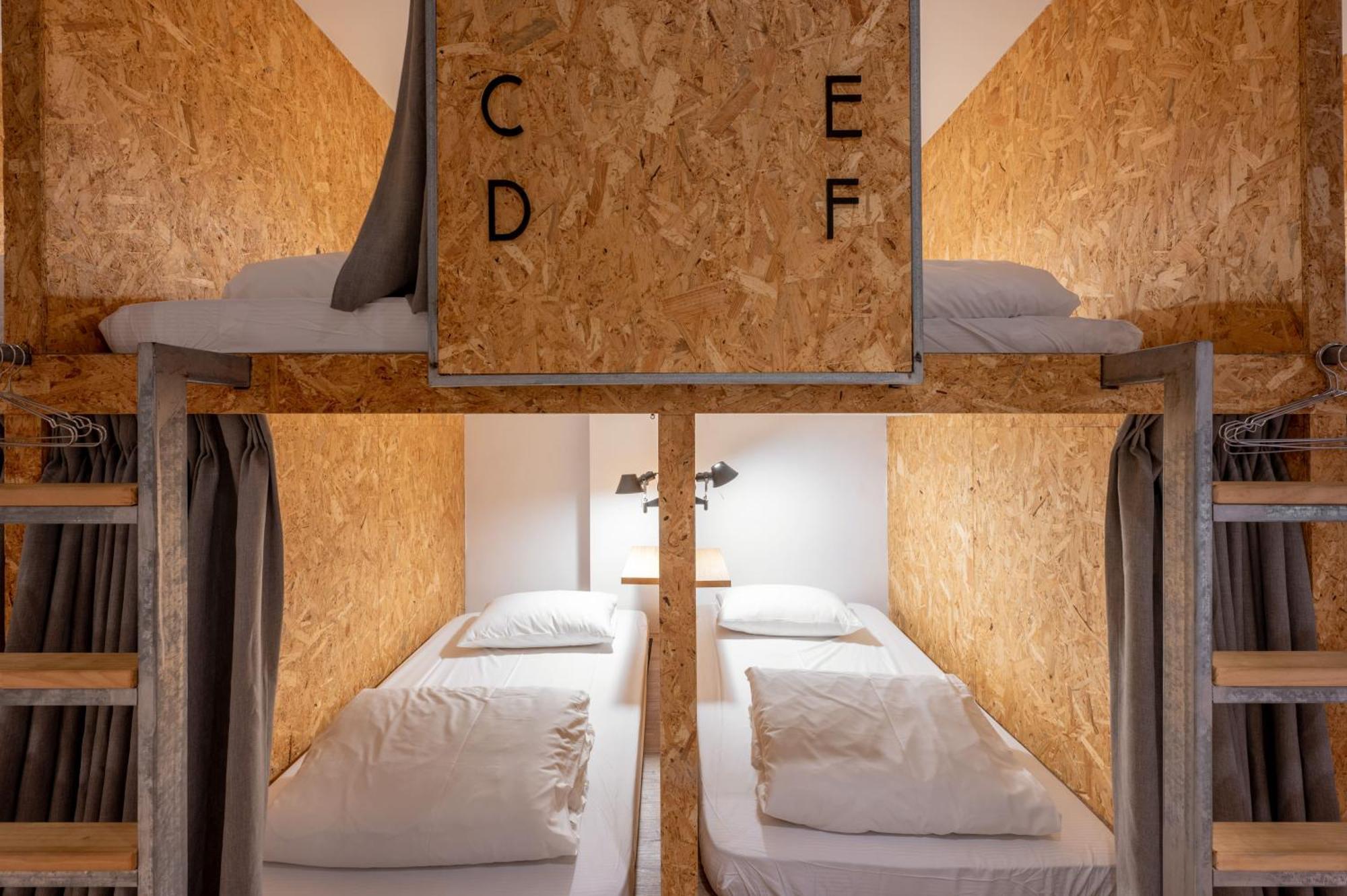 Light Hostel Hualien Esterno foto