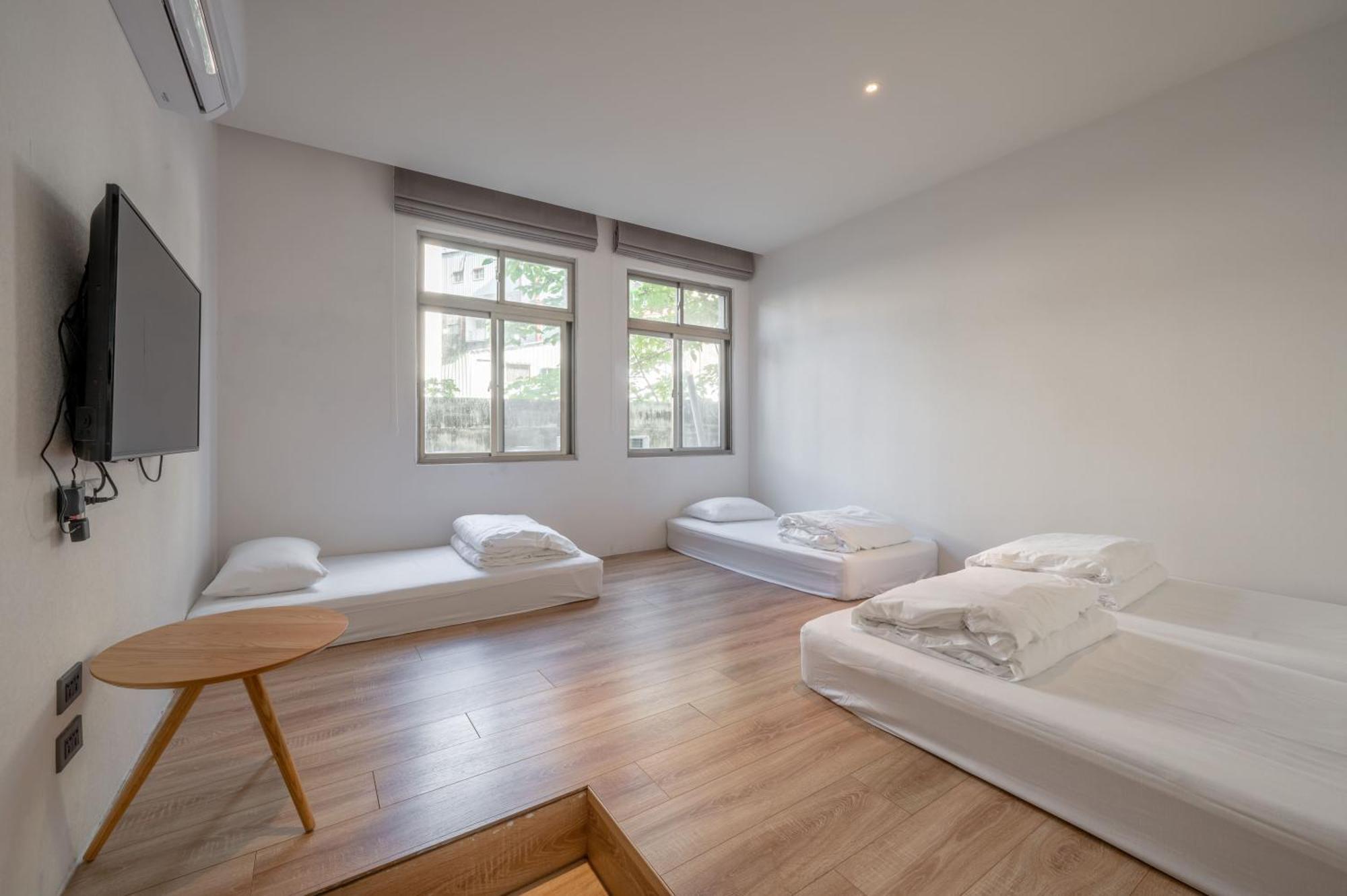 Light Hostel Hualien Esterno foto