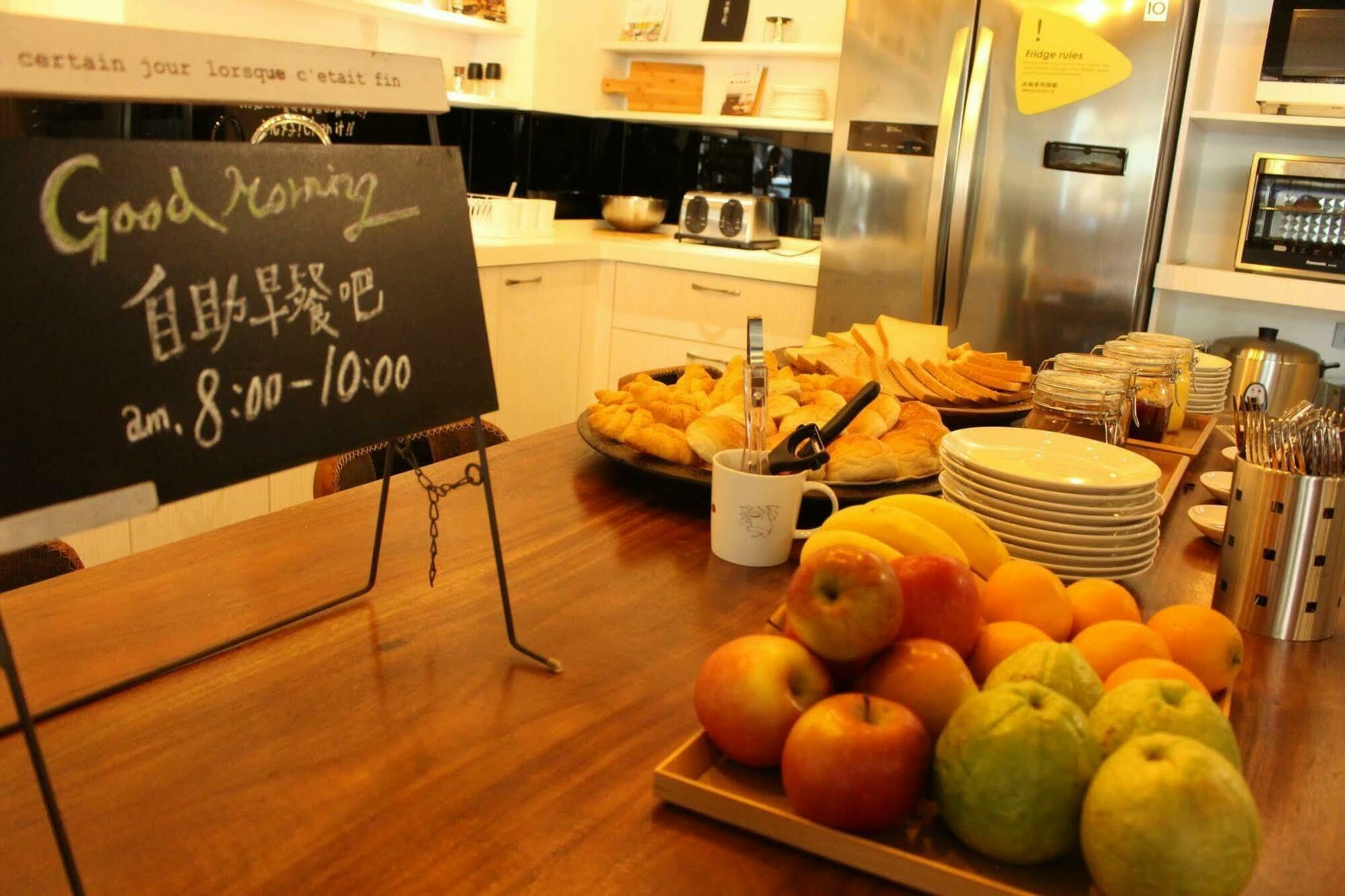Light Hostel Hualien Esterno foto
