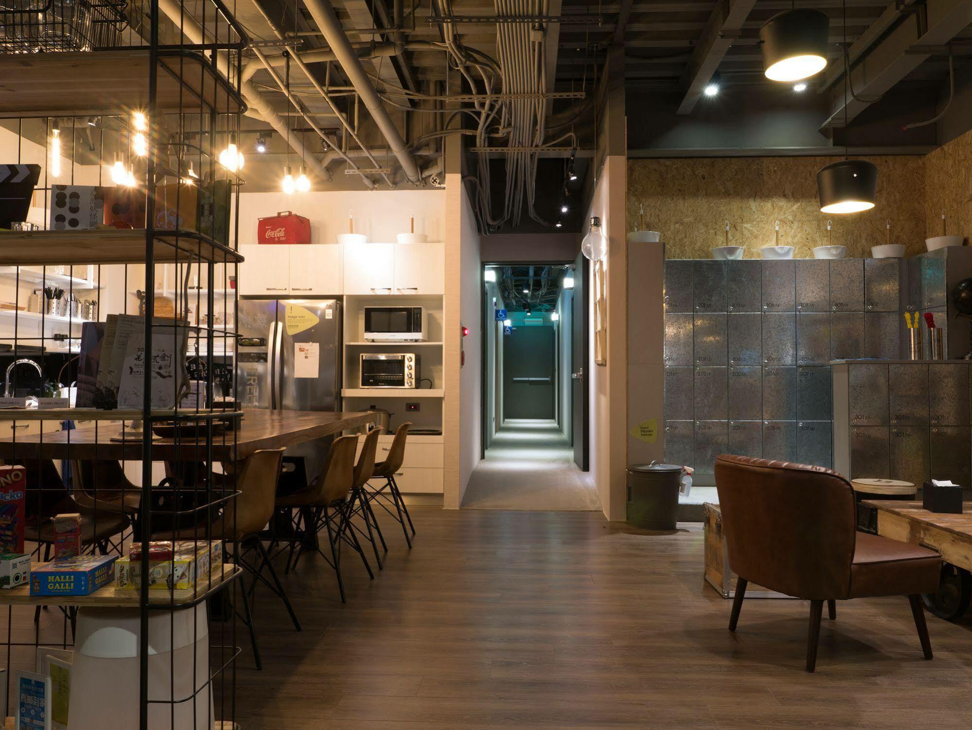 Light Hostel Hualien Esterno foto